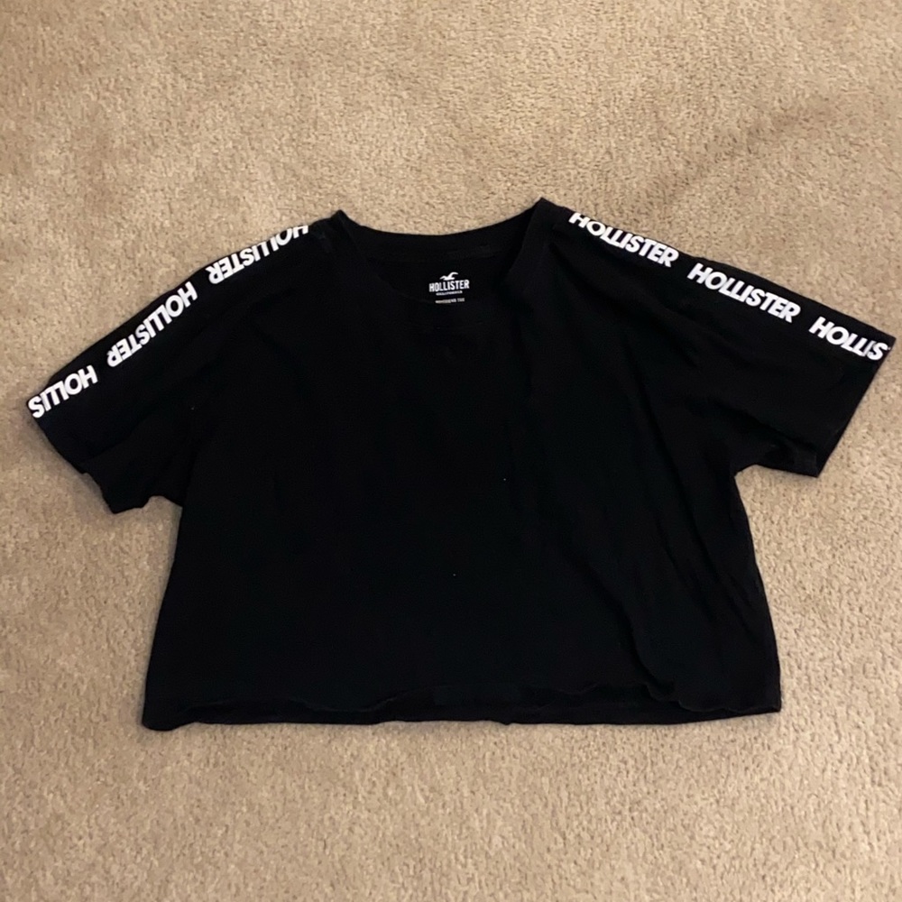 Black hollister cropped shirt